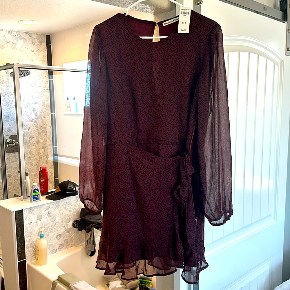 Leopard mini dress, w/ tags never worn!